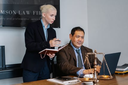 Abogados_utominaga.png