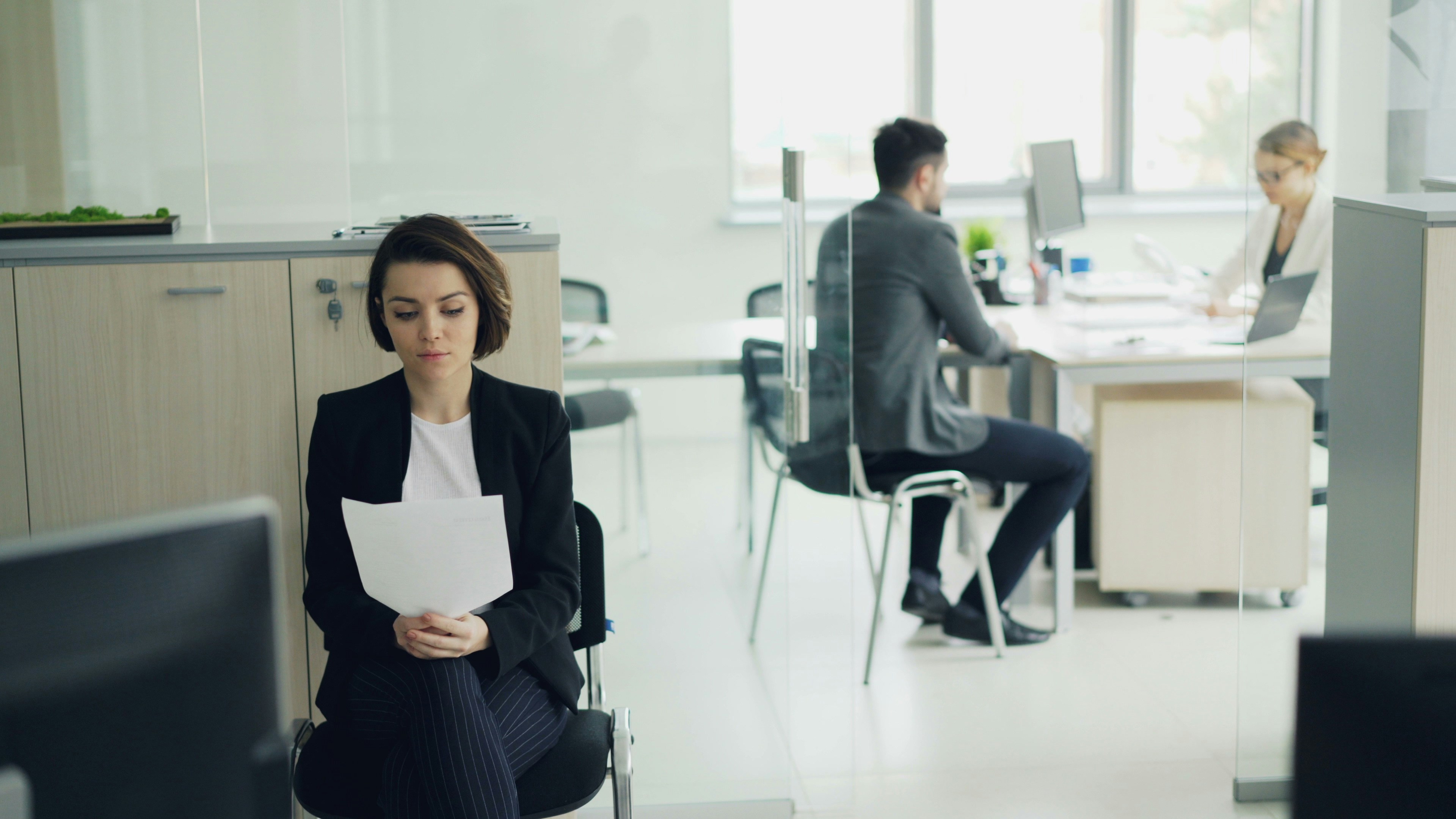 Buscando_trabajo_utominaga