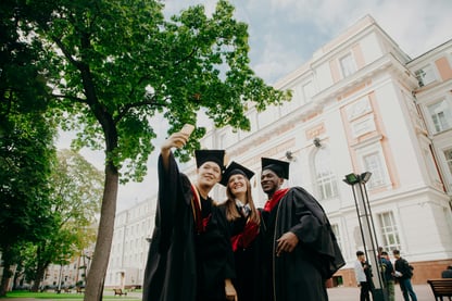 Graduados_utomianaga.png