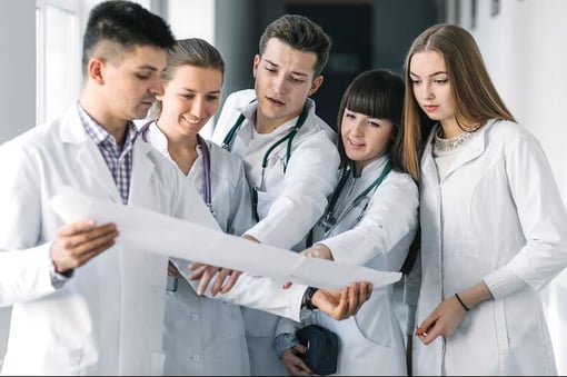 formacion_medicina_utominaga